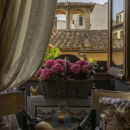 Antica Dimora De' Benci Bed & Breakfast 4*