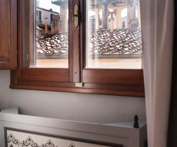 Antica Dimora De' Benci Bed and breakfast